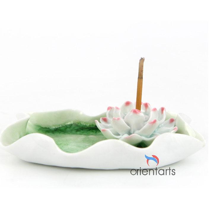 Ceramic Lotus Flower on Leaf Incense Stick