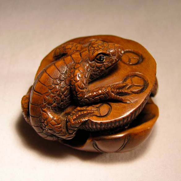 Wooden Netsuke--Lizard